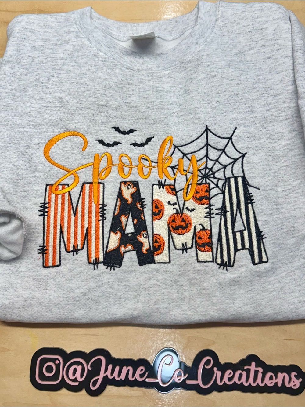 Hanes Gray "Spooky Mama" Halloween Crewneck Embroidered Sweatshirt